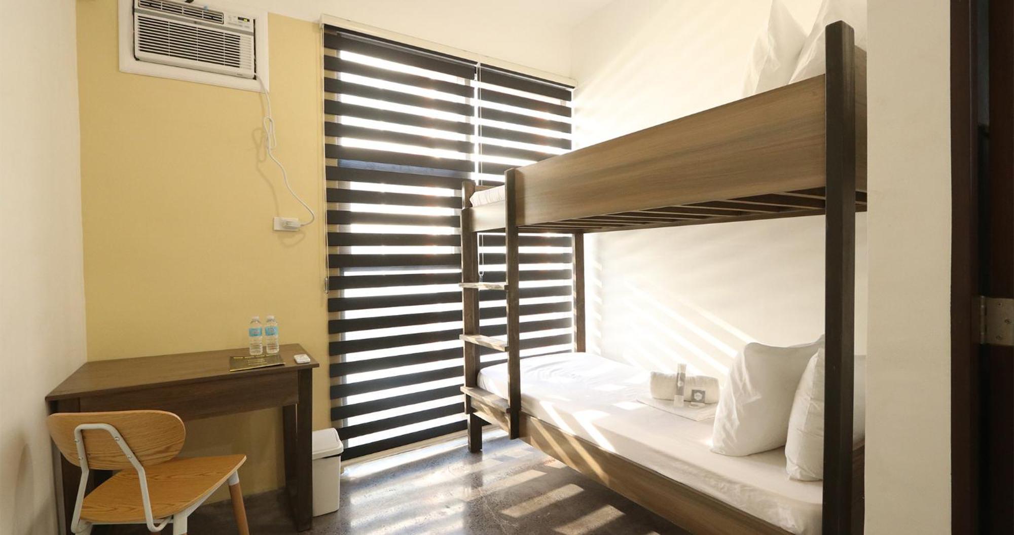 Хостел The Pad Coliving Cebu Екстер'єр фото