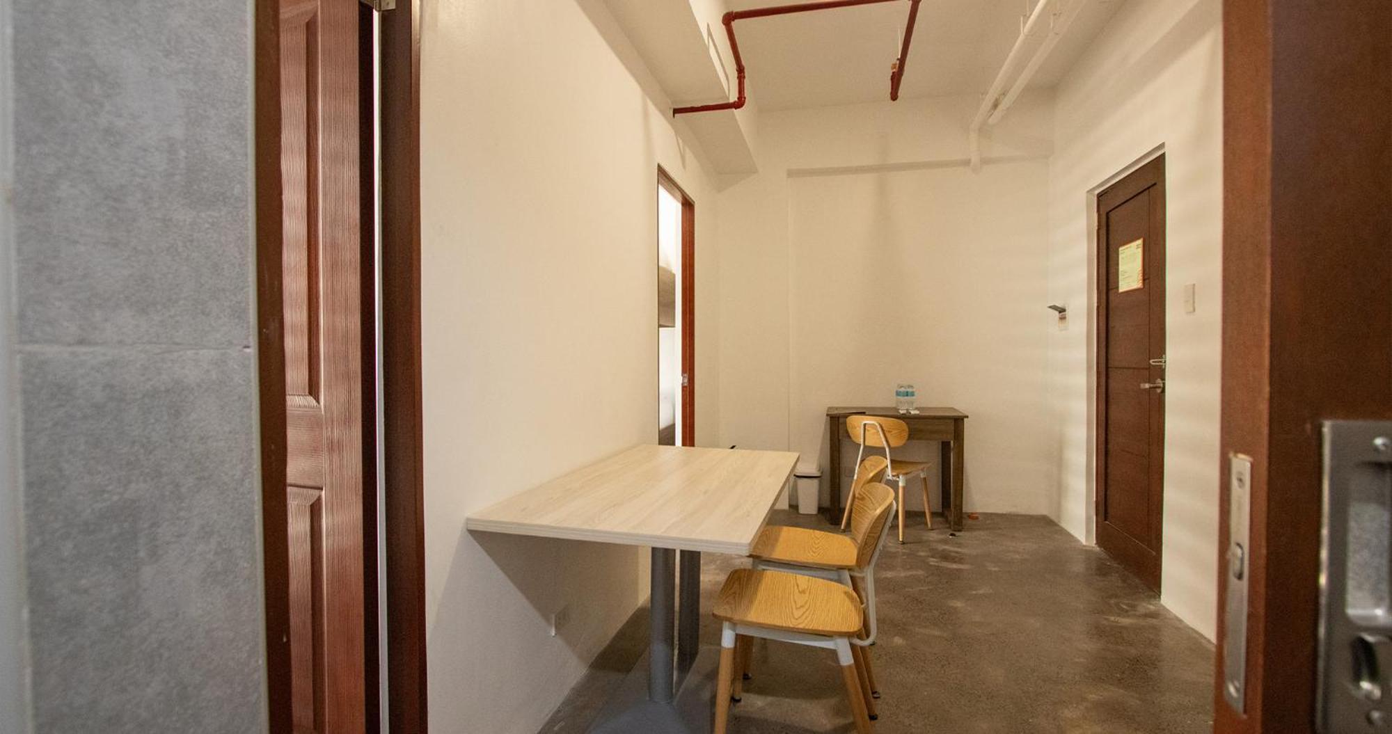 Хостел The Pad Coliving Cebu Екстер'єр фото
